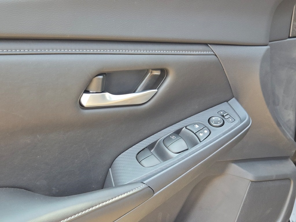new 2025 Nissan Sentra car, priced at $24,325