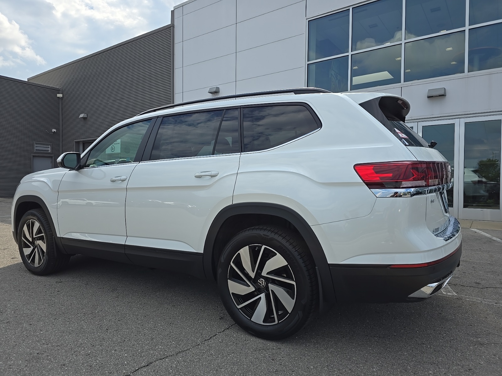 new 2026 Volkswagen Atlas car