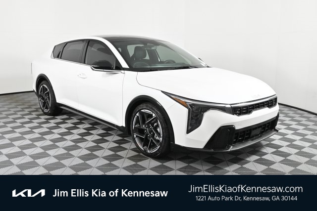 new 2025 Kia K4 car, priced at $28,088