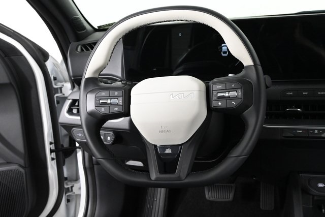 new 2025 Kia K4 car, priced at $28,088