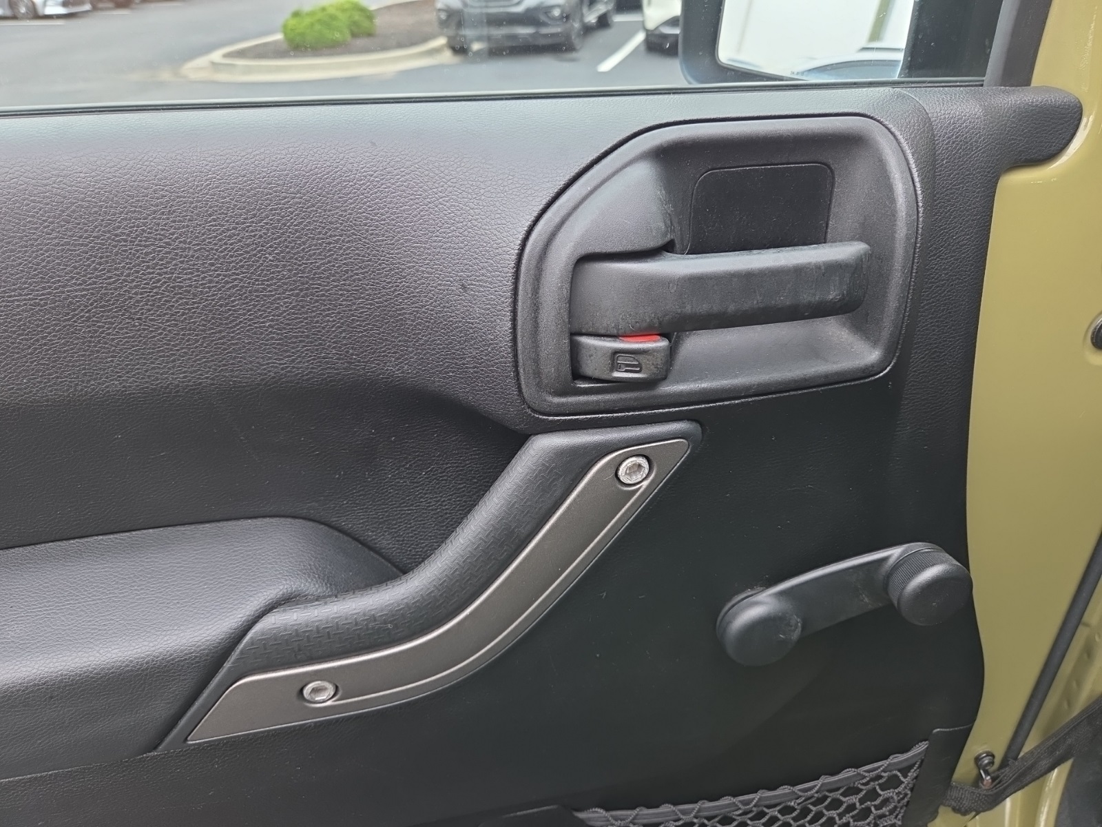 used 2013 Jeep Wrangler car, priced at $14,012