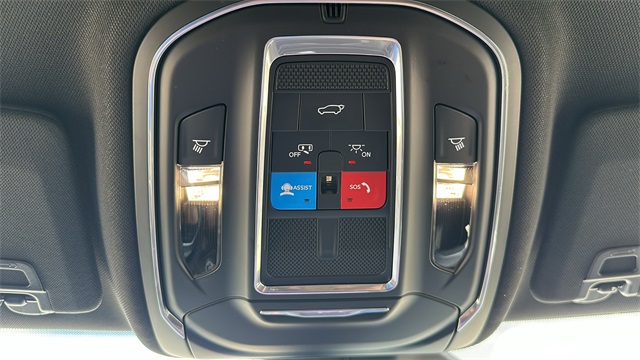 new 2025 Jeep Grand Cherokee car, priced at $47,809