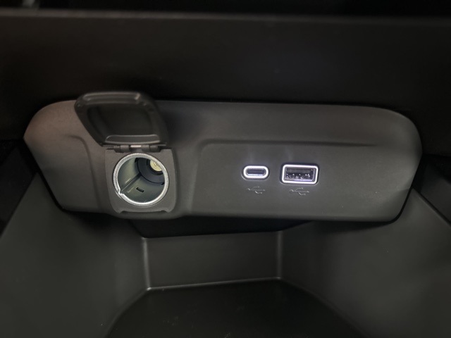 new 2025 Chevrolet Trax car, priced at $23,500