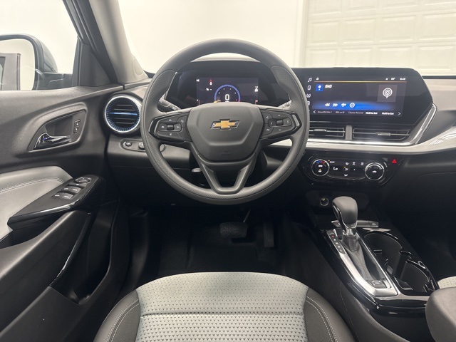 new 2025 Chevrolet Trax car, priced at $23,500