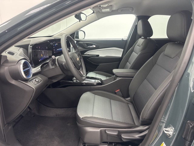 new 2025 Chevrolet Trax car, priced at $23,500