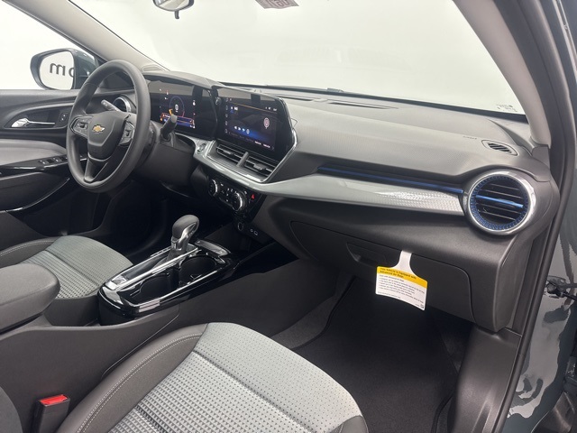 new 2025 Chevrolet Trax car, priced at $23,500