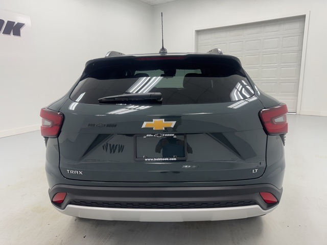 new 2025 Chevrolet Trax car, priced at $23,500