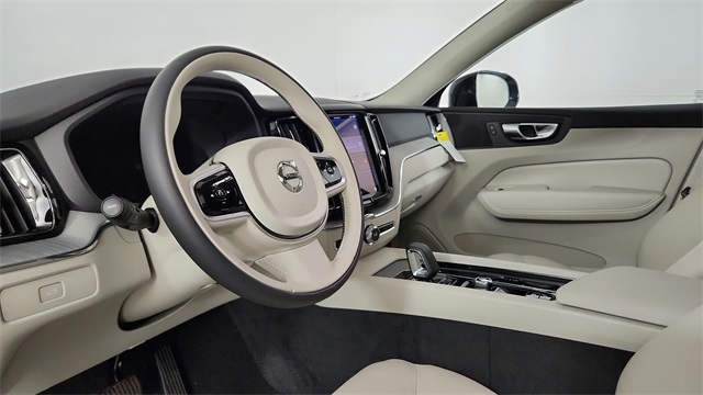 new 2025 Volvo XC60 car, priced at $55,360