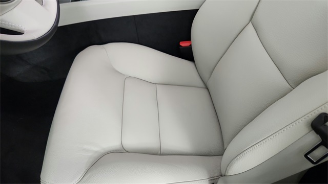 new 2025 Volvo XC60 car, priced at $55,360