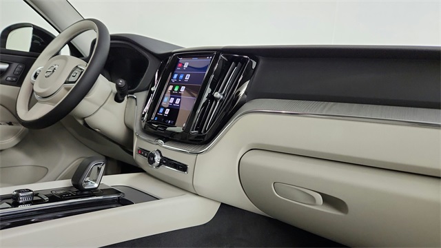 new 2025 Volvo XC60 car, priced at $55,360