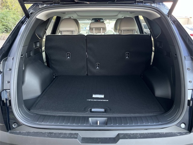 new 2025 Hyundai Tucson Hybrid car, priced at $38,835