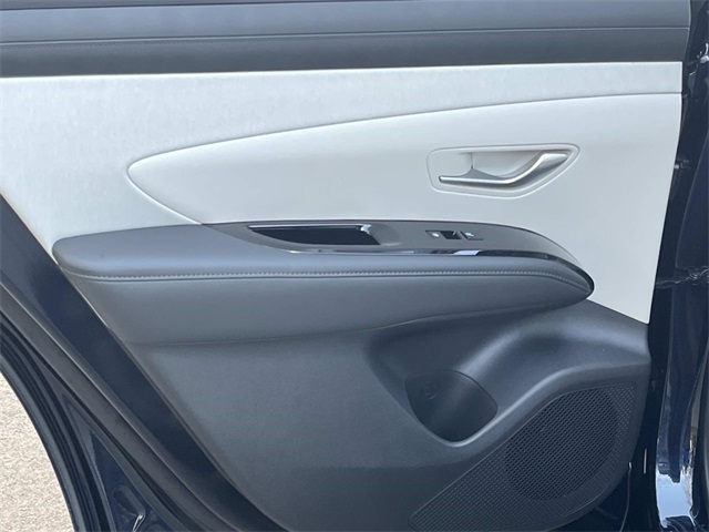 new 2025 Hyundai Tucson Hybrid car, priced at $38,835