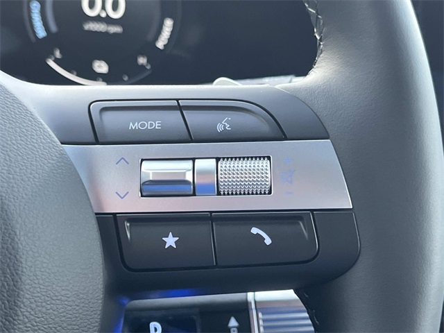 new 2025 Hyundai Tucson Hybrid car, priced at $38,835