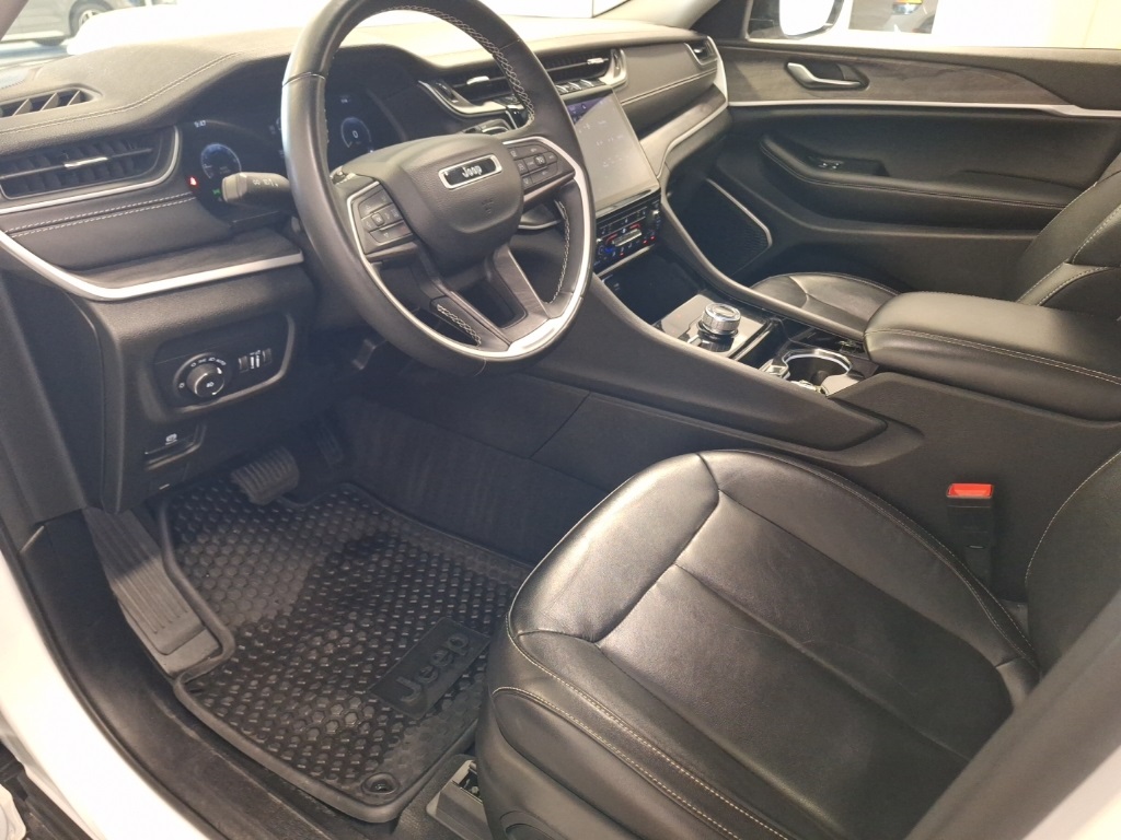 used 2022 Jeep Grand Cherokee L car, priced at $29,777