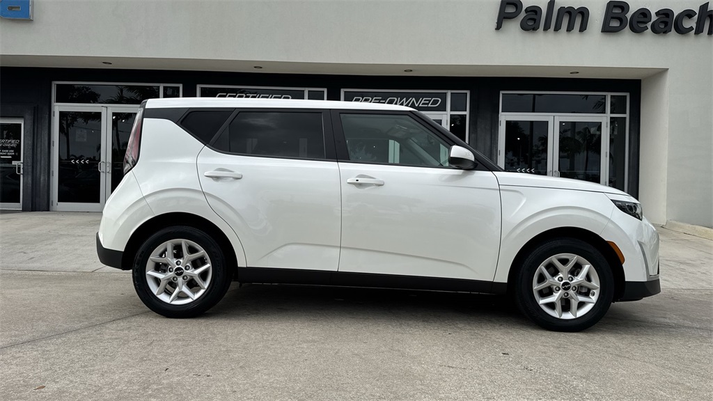 used 2023 Kia Soul car, priced at $15,490