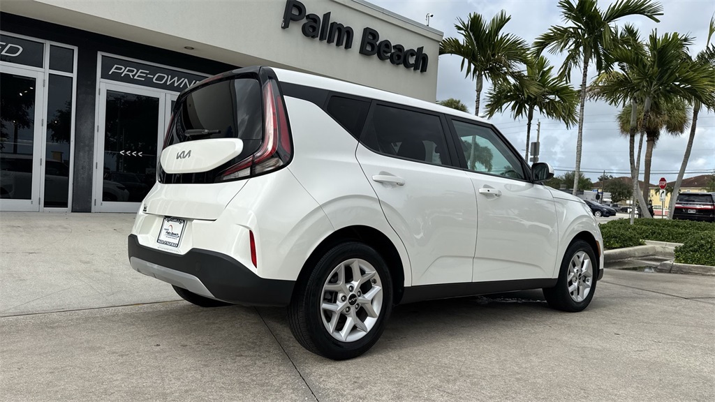 used 2023 Kia Soul car, priced at $15,490