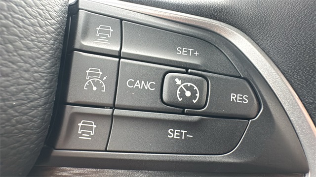 new 2025 Jeep Grand Cherokee L car, priced at $44,565