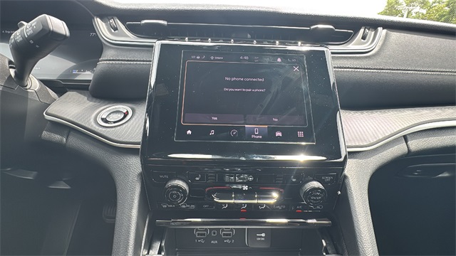 new 2025 Jeep Grand Cherokee L car, priced at $44,565