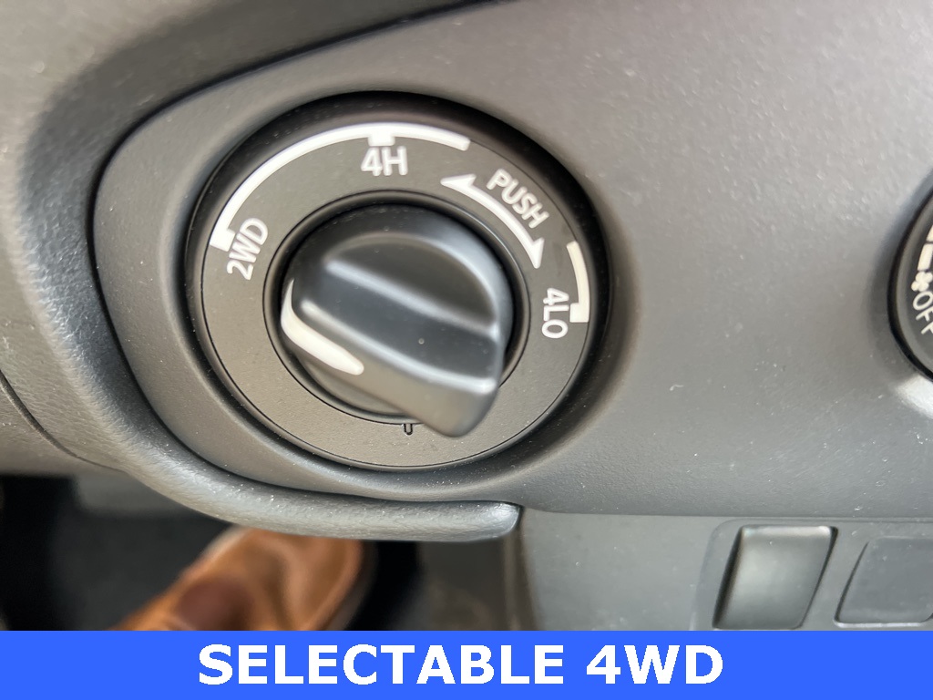 used 2024 Nissan Frontier car, priced at $31,900