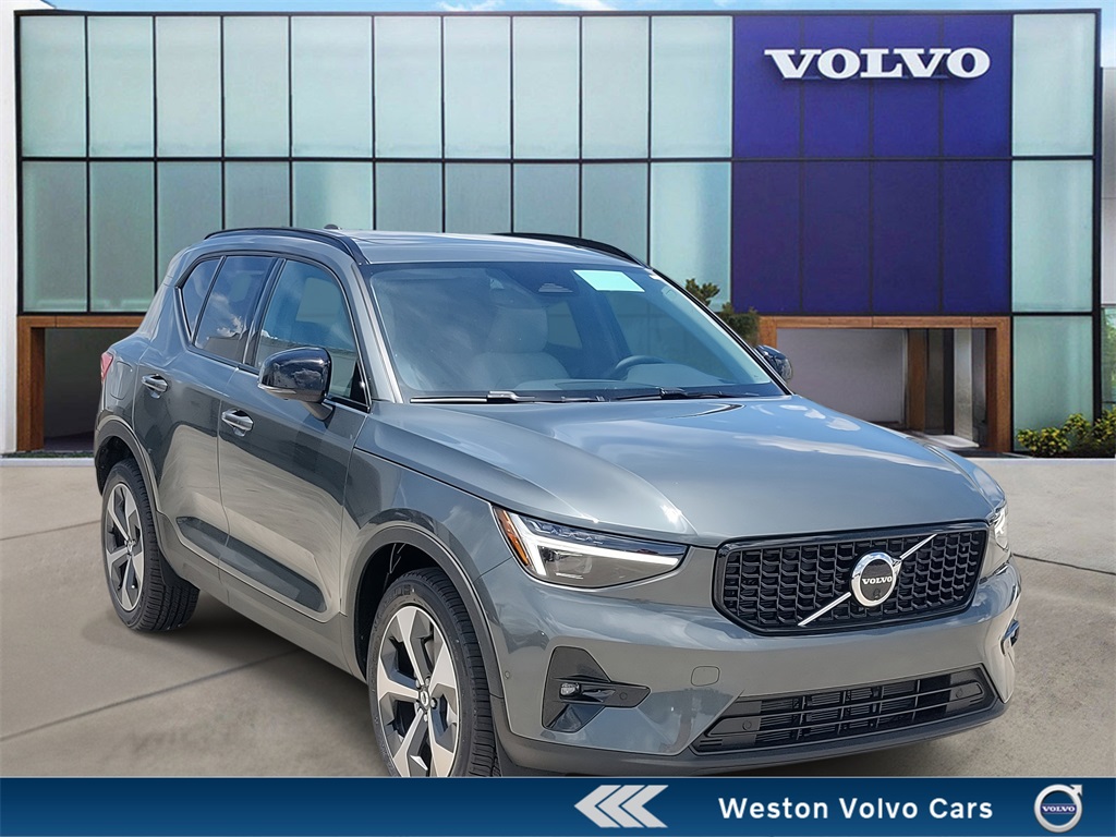 new 2026 Volvo XC40 car, priced at $50,150