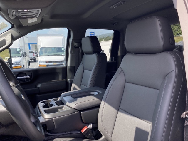 new 2025 Chevrolet Silverado 3500HD car, priced at $64,900