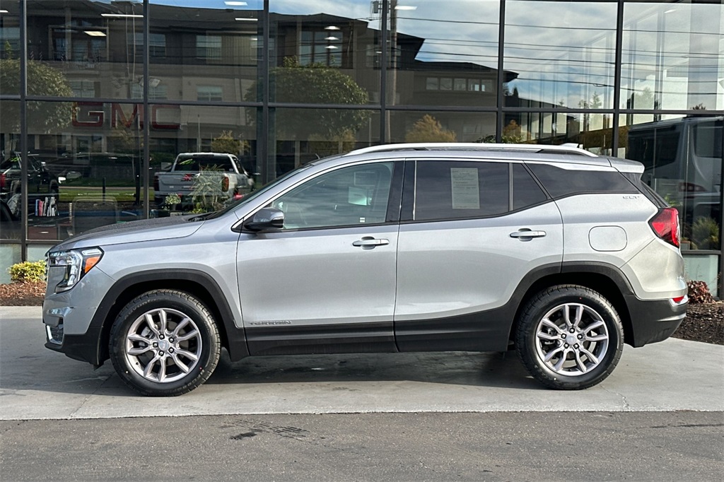 used 2023 GMC Terrain car, priced at $25,961