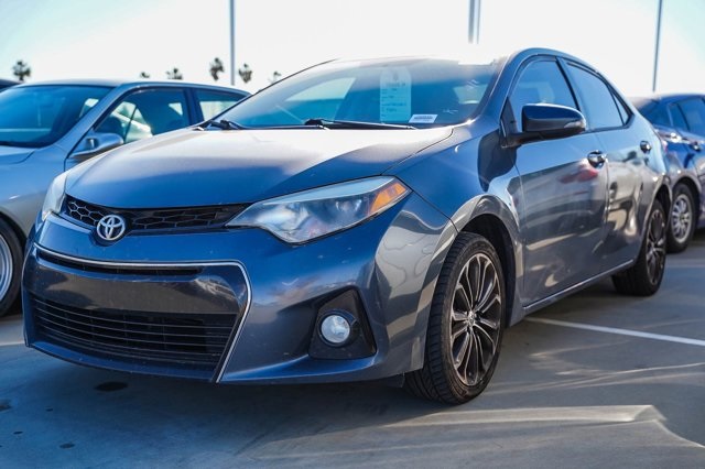 used 2016 Toyota Corolla car