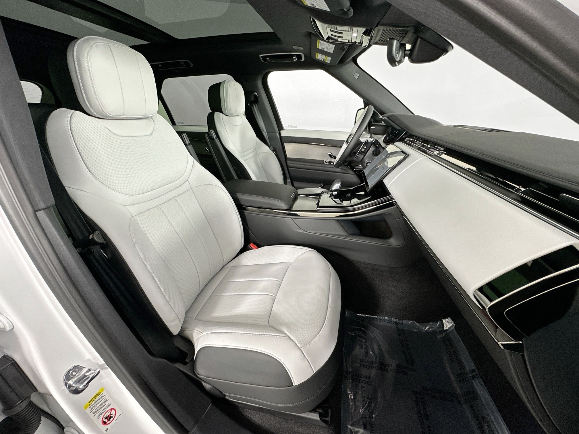 new 2025 Land Rover Range Rover Sport Plug-in Hybrid car, priced at $100,480