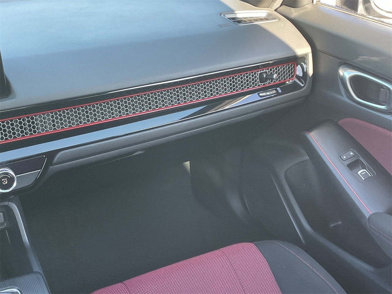 used 2024 Honda Civic Si car, priced at $25,595