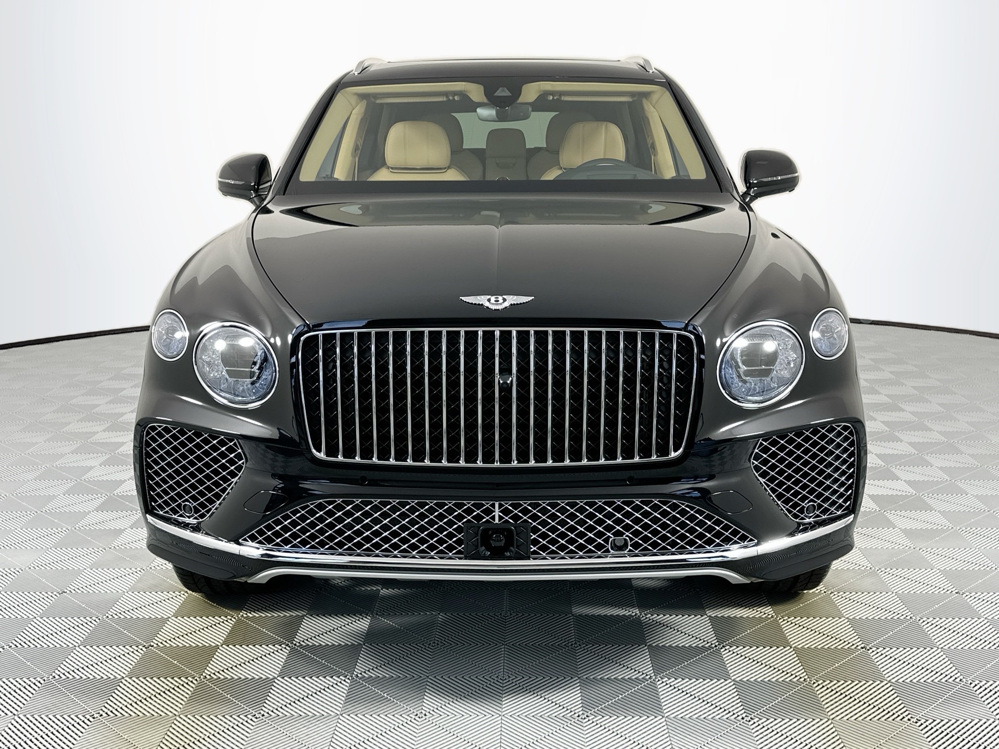new 2025 Bentley Bentayga EWB car