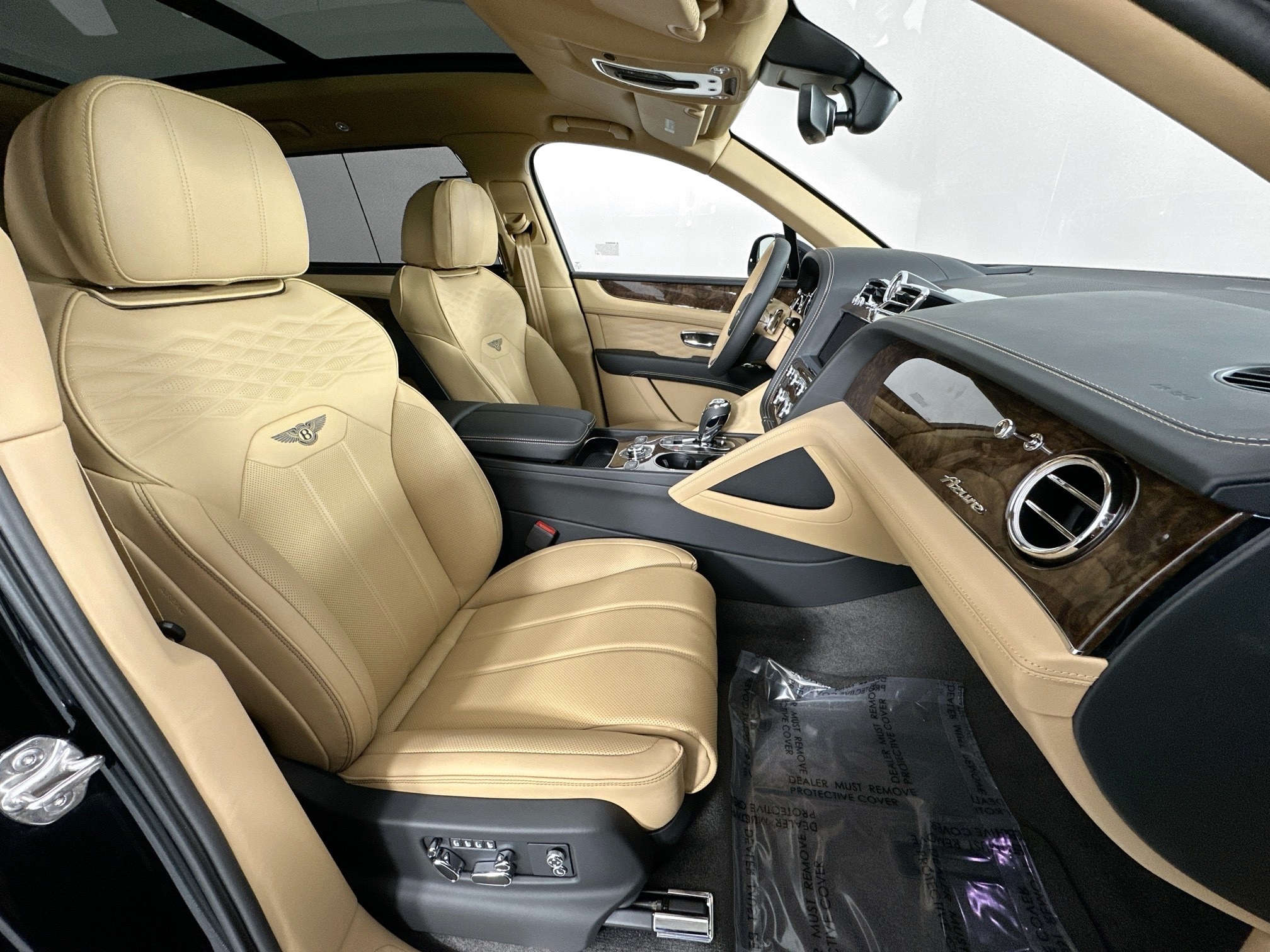 new 2025 Bentley Bentayga EWB car