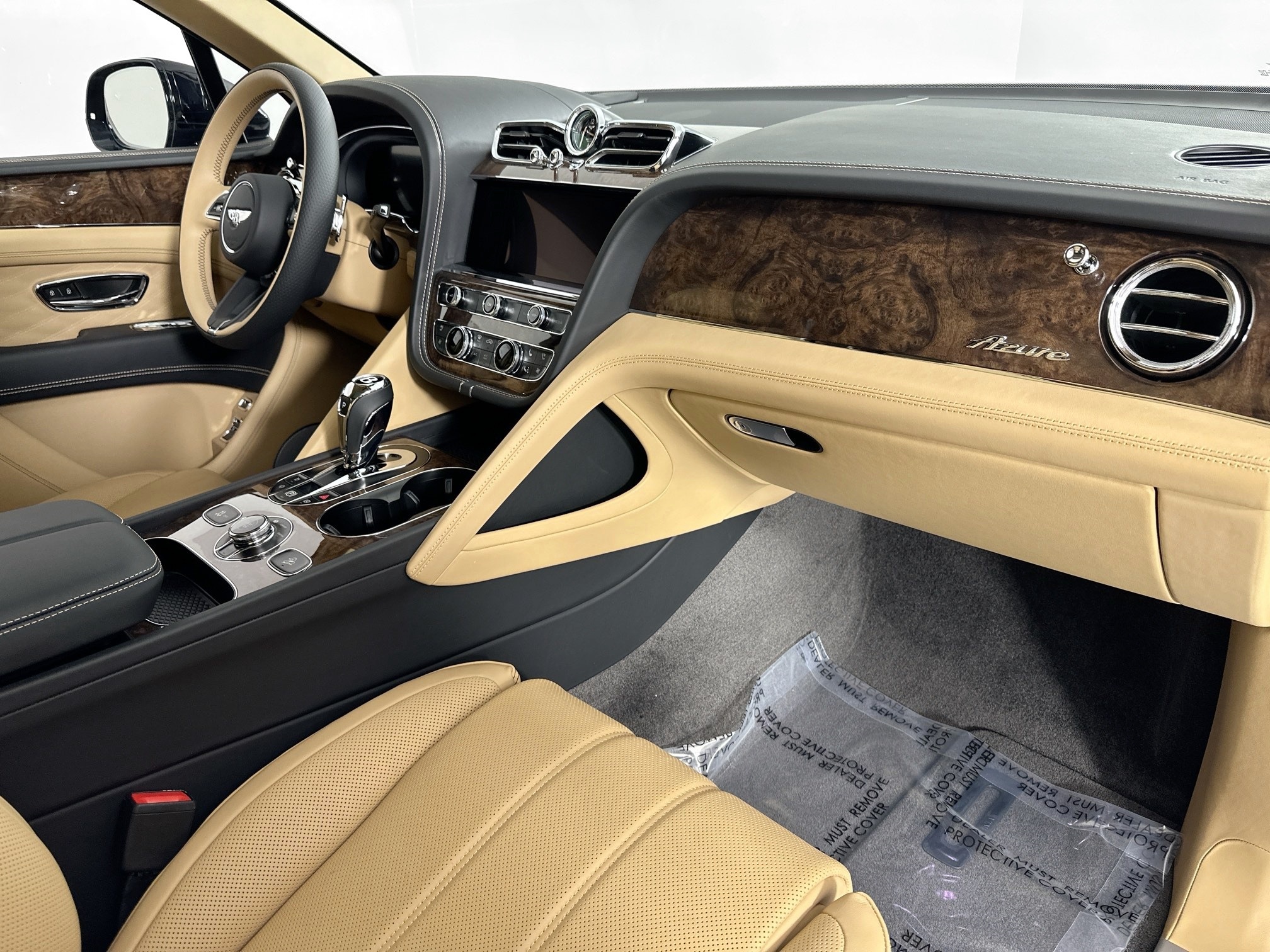 new 2025 Bentley Bentayga EWB car