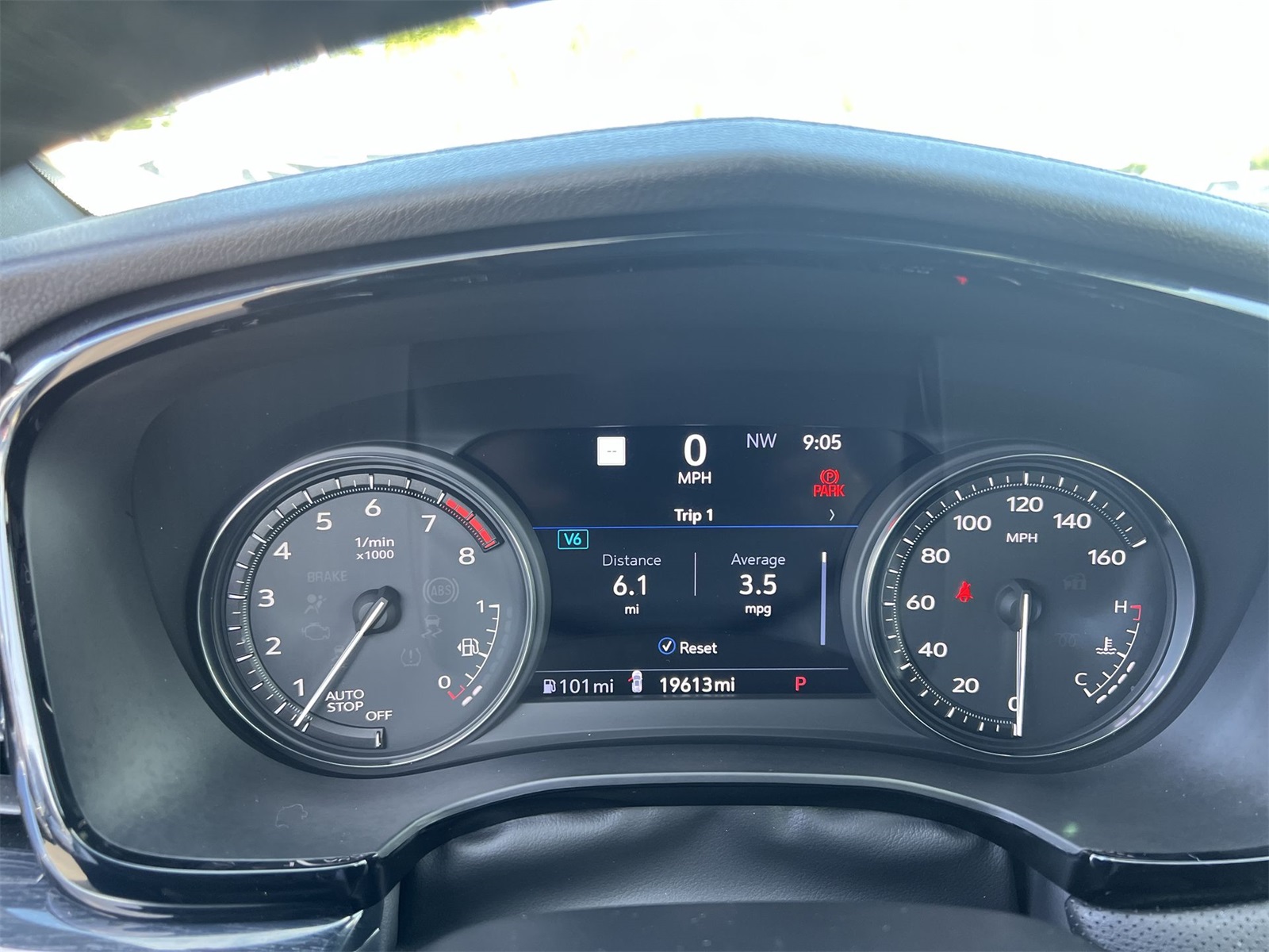 used 2023 Cadillac XT5 car, priced at $38,991