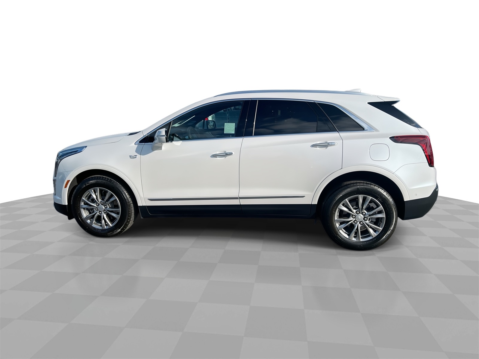 used 2023 Cadillac XT5 car, priced at $38,991