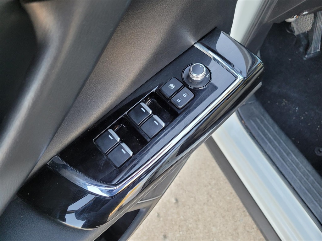 used 2022 Mazda CX-9 car, priced at $21,795