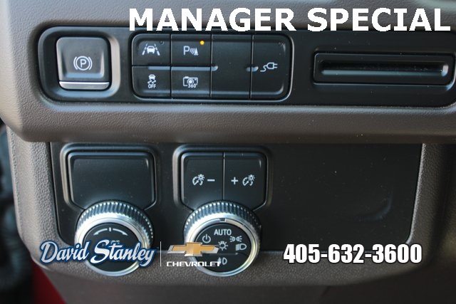 used 2022 GMC Yukon car, priced at $52,120