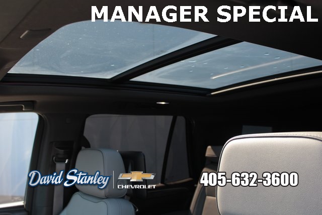 used 2022 GMC Yukon car, priced at $52,120