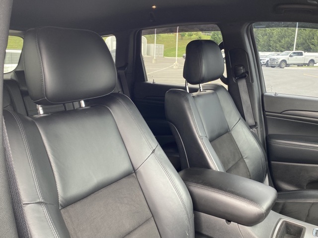 used 2021 Jeep Grand Cherokee car, priced at $25,903