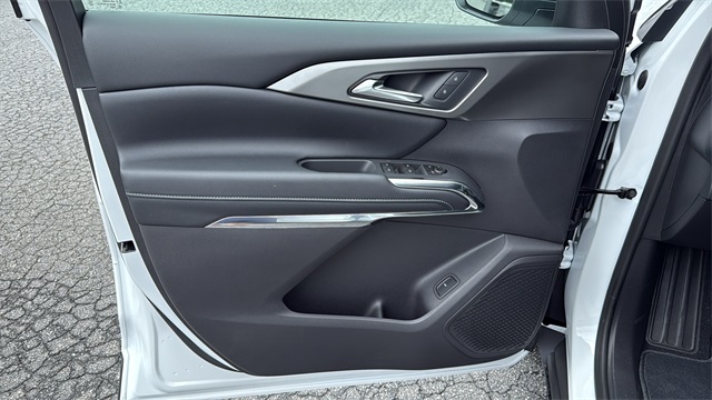 new 2026 Chevrolet Traverse car, priced at $43,695