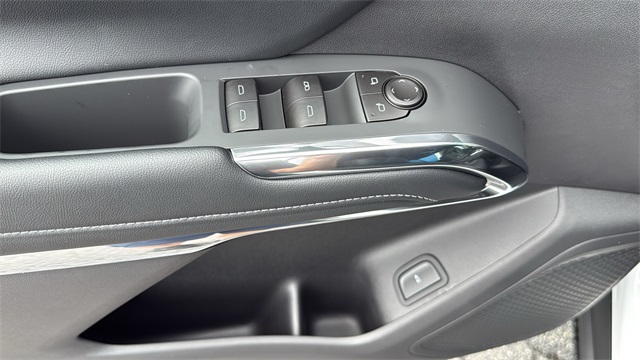 new 2026 Chevrolet Traverse car, priced at $43,695