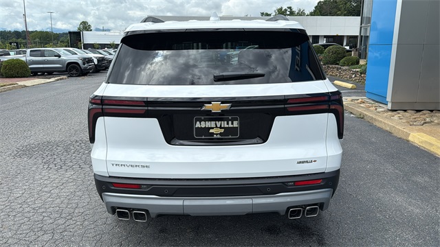 new 2026 Chevrolet Traverse car, priced at $43,695