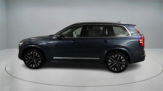 new 2026 Volvo XC90 Plug-In Hybrid car, priced at $81,875