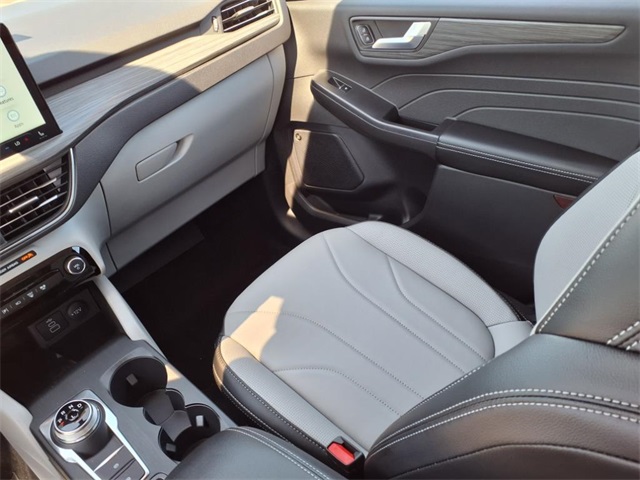 new 2025 Ford Escape Hybrid car, priced at $35,349