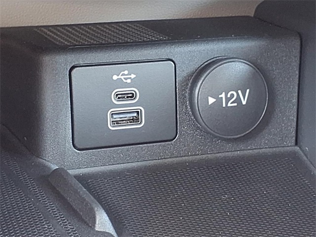 new 2025 Ford Escape Hybrid car, priced at $35,349