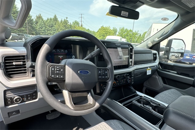 new 2025 Ford F-250SD car, priced at $67,095