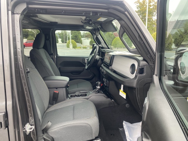 new 2025 Jeep Gladiator car, priced at $40,459