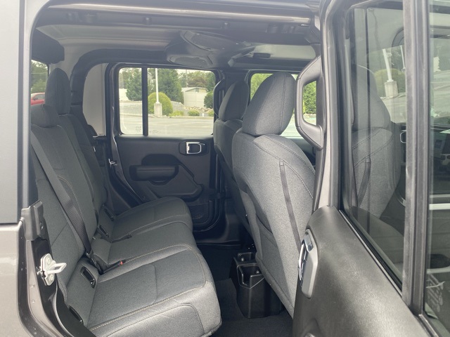 new 2025 Jeep Gladiator car, priced at $40,459