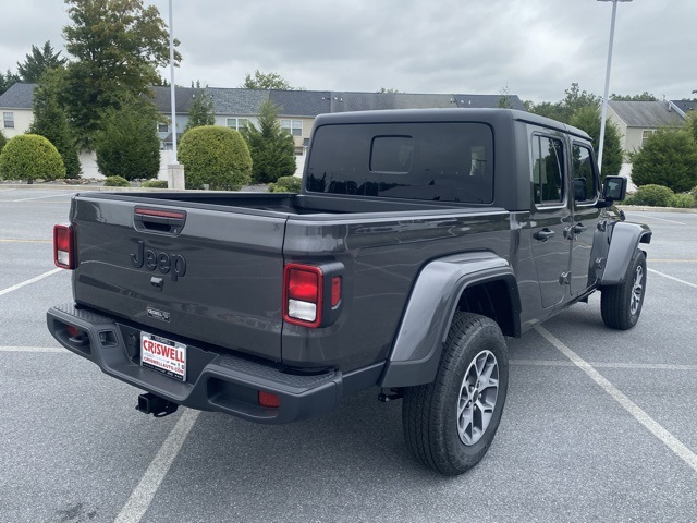 new 2025 Jeep Gladiator car, priced at $40,459