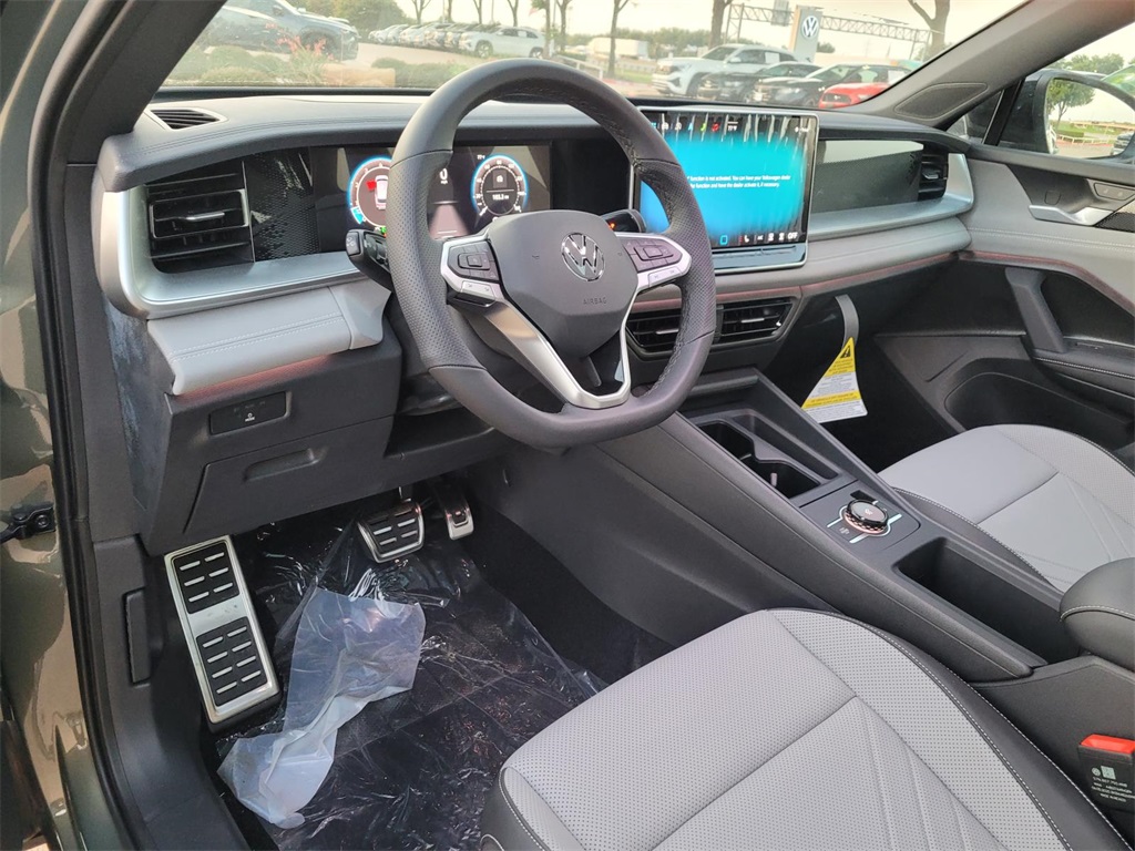 new 2025 Volkswagen Tiguan car, priced at $39,476