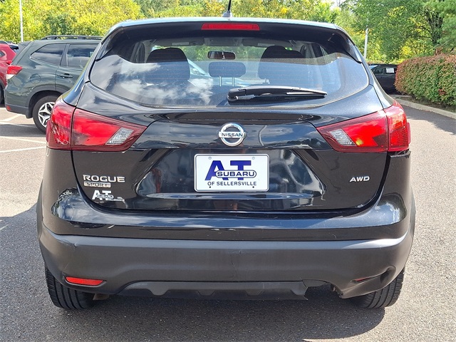 used 2019 Nissan Rogue Sport car, priced at $11,598